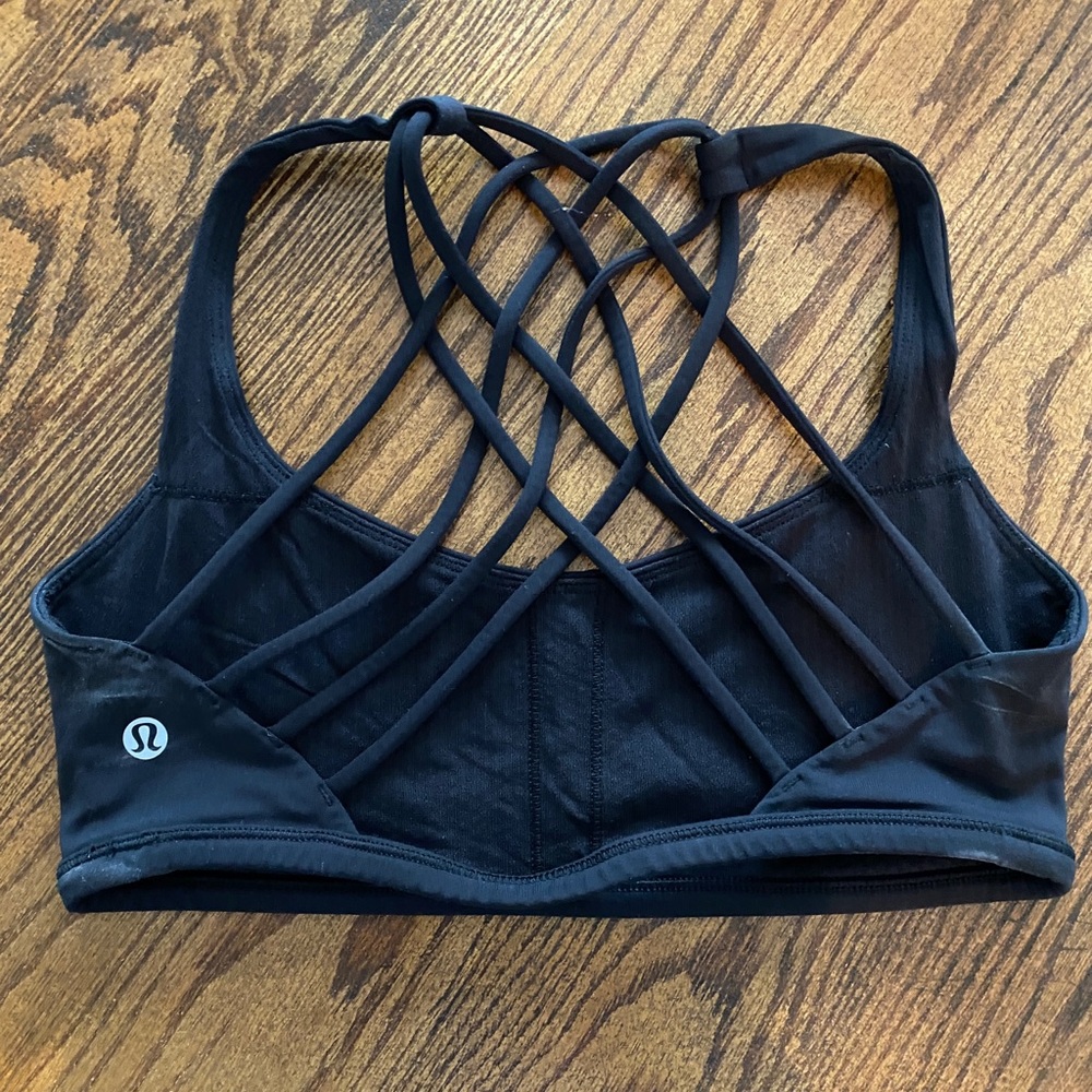 Lululemon Free to be Wild Bra Size 6